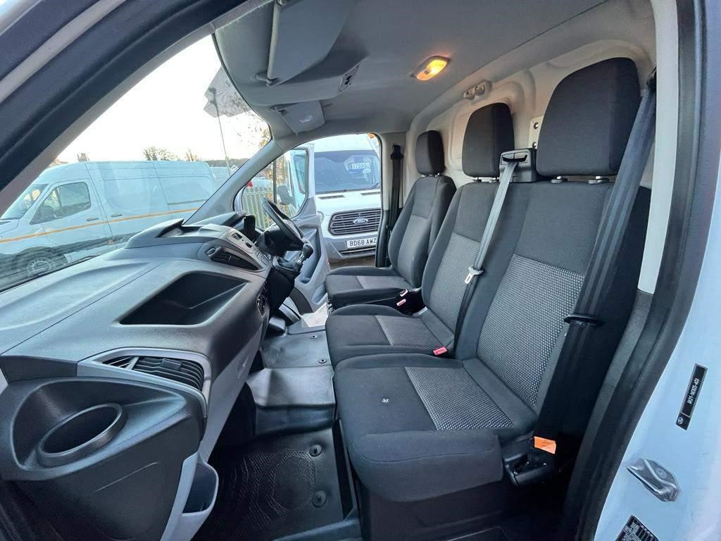 Used Ford Transit Custom for sale in Nuneaton, Warwickshire | Jordan ...