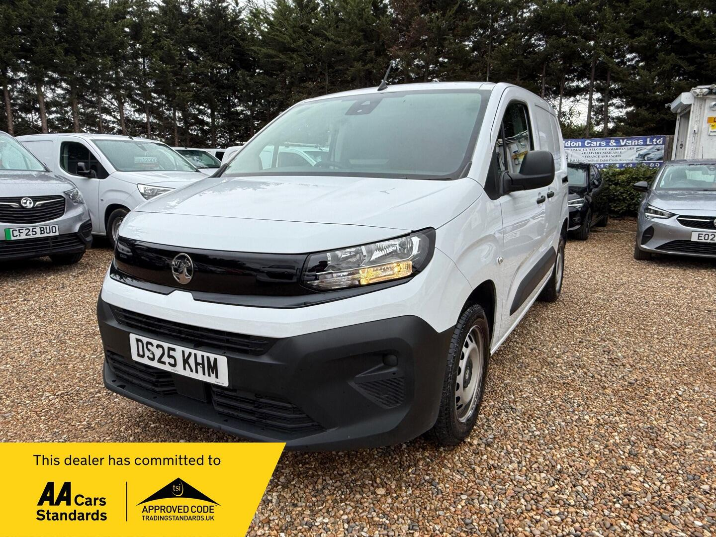 2025 Vauxhall Combo