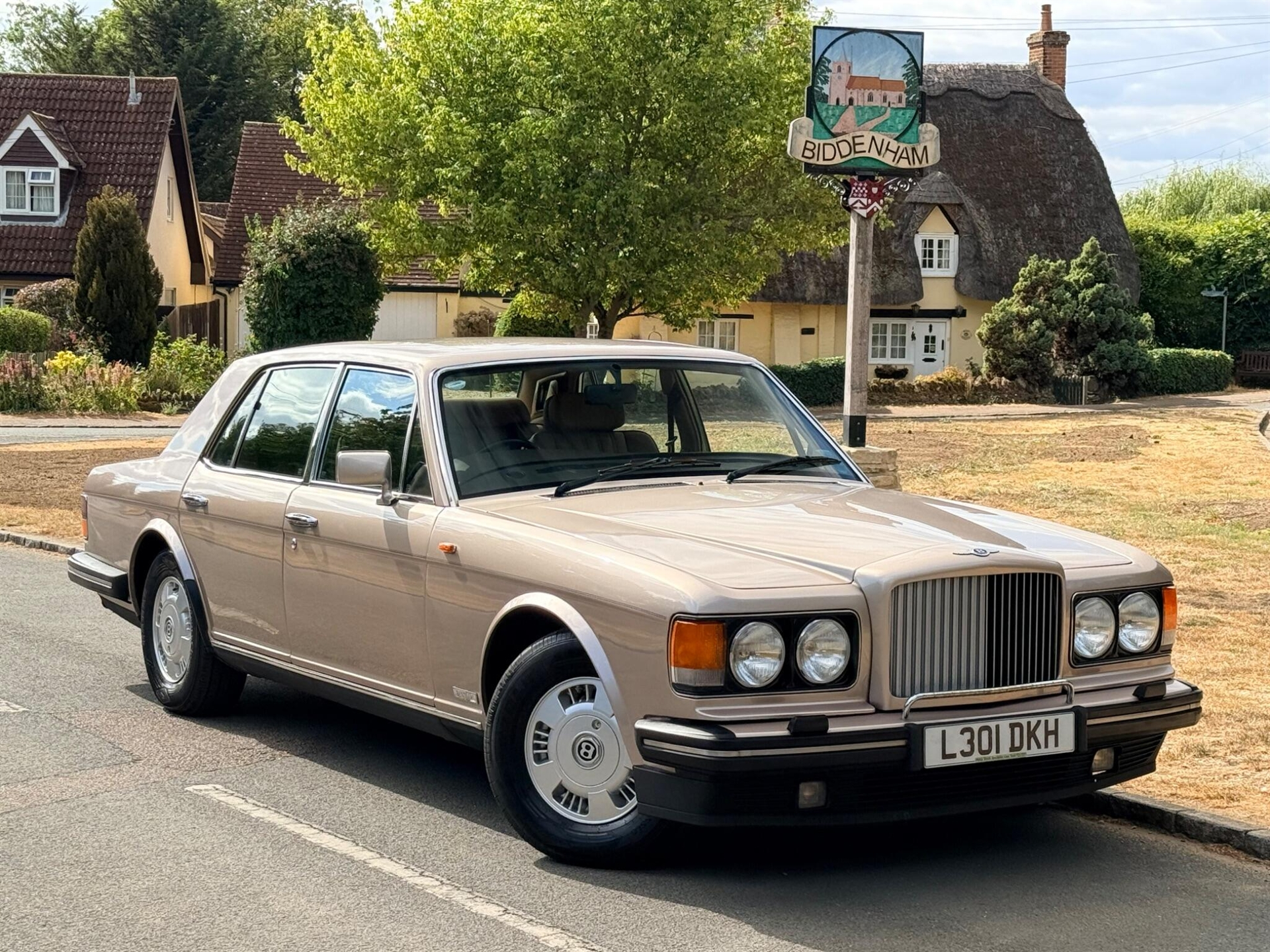 1994 Bentley Brooklands 6.8 4dr