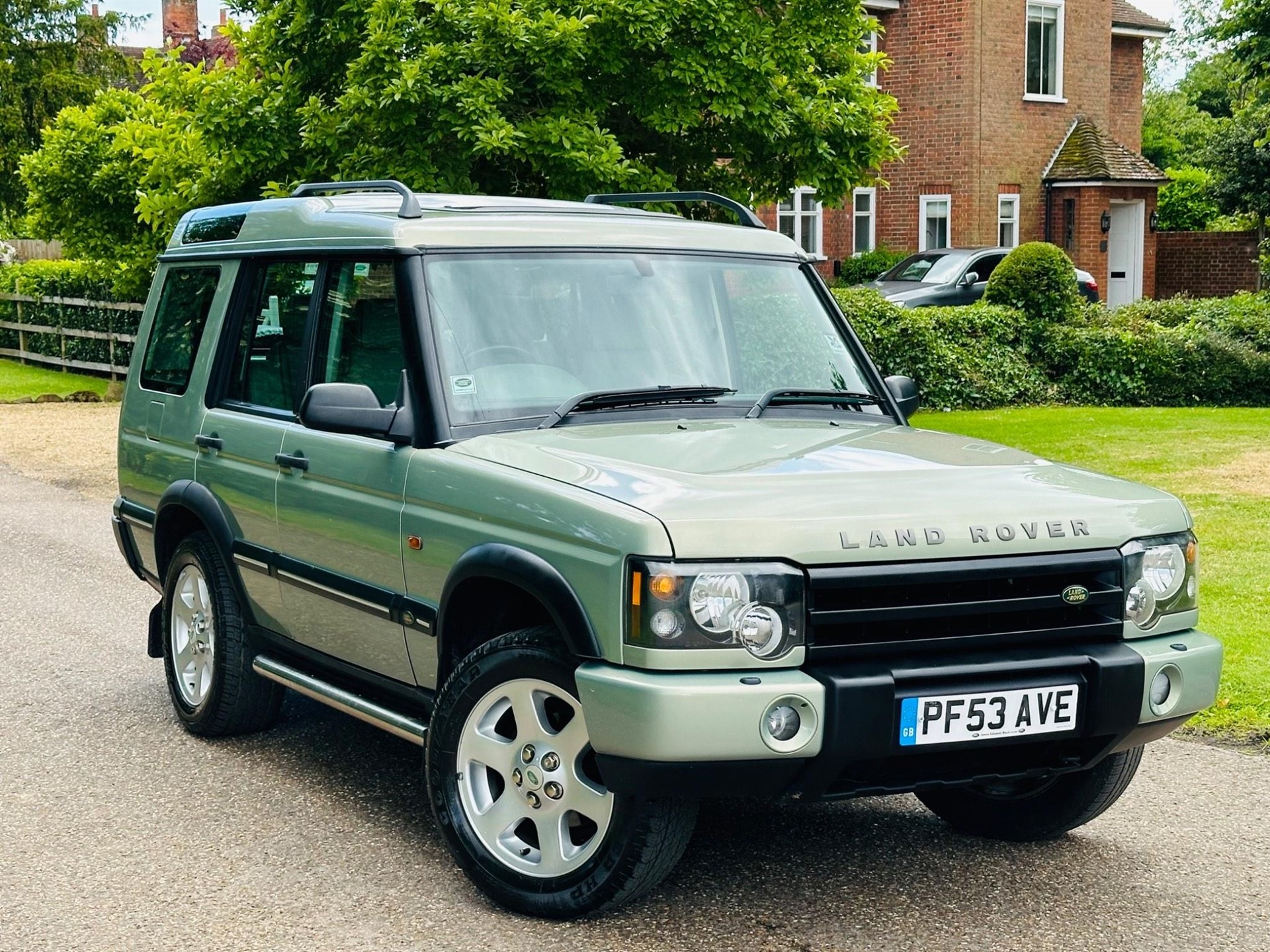 2003 Land Rover Discovery 2.5 T...