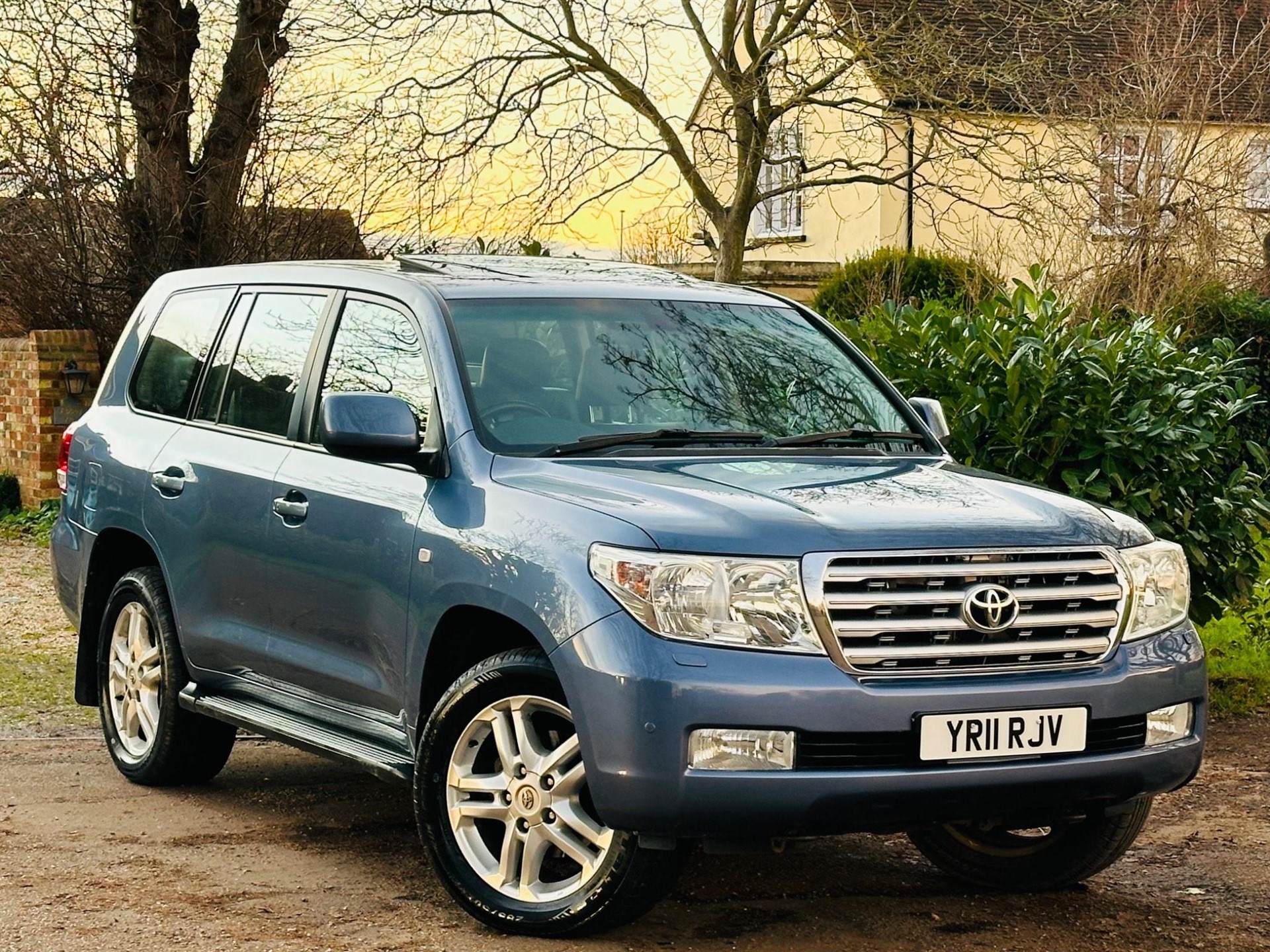 2011 Toyota Land Cruiser 4.5 ...