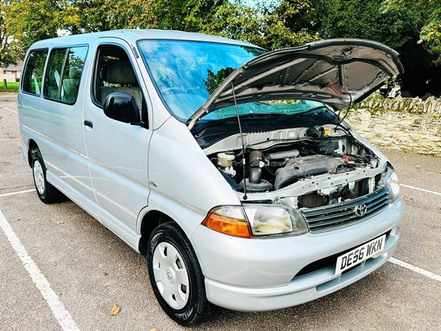 Toyota hiace high roof best sale for sale