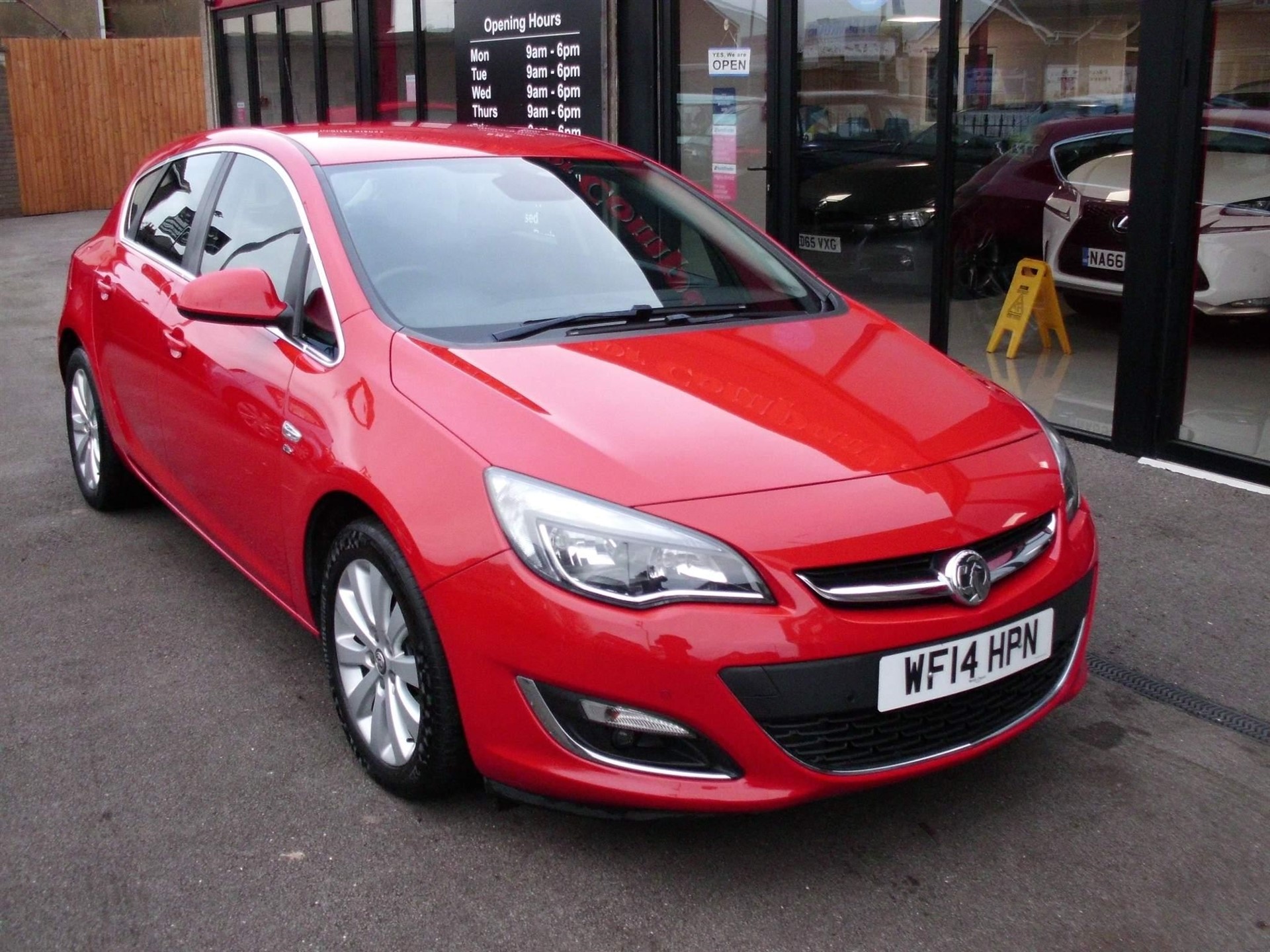Used Vauxhall Astra for sale in Stoke-On-Trent, Staffordshire