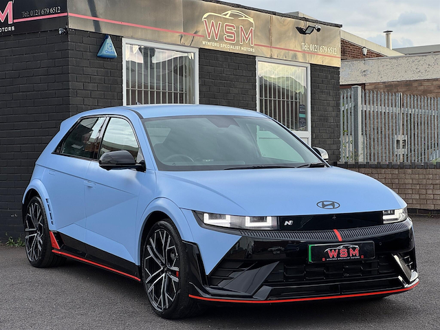 2024 Hyundai Ioniq