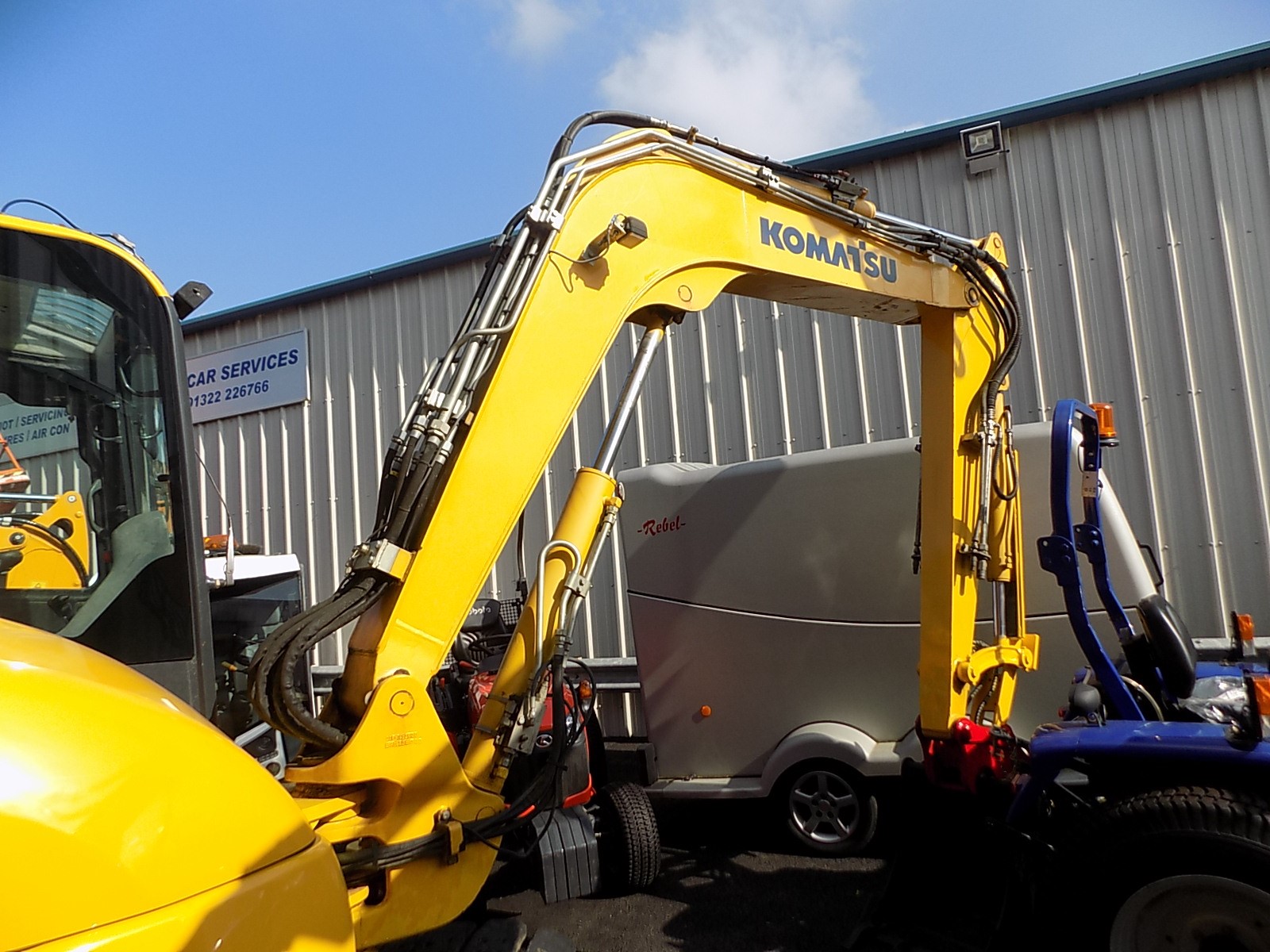 Used Komatsu PC80 TRACKED EXCAVATOR for sale in Dartford, Kent | KC Car ...