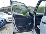 Used Nissan Serena