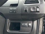Used Nissan Serena