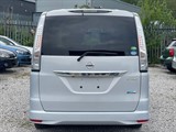 Used Nissan Serena