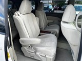 Used Toyota Estima