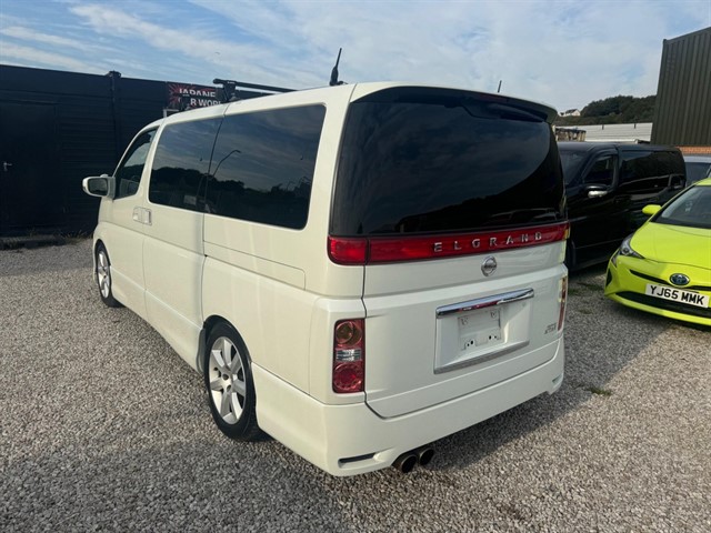 Used Nissan Elgrand