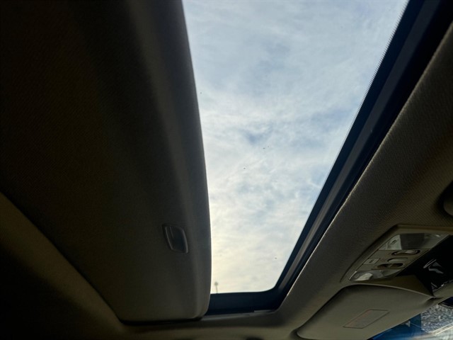 Used Nissan Elgrand
