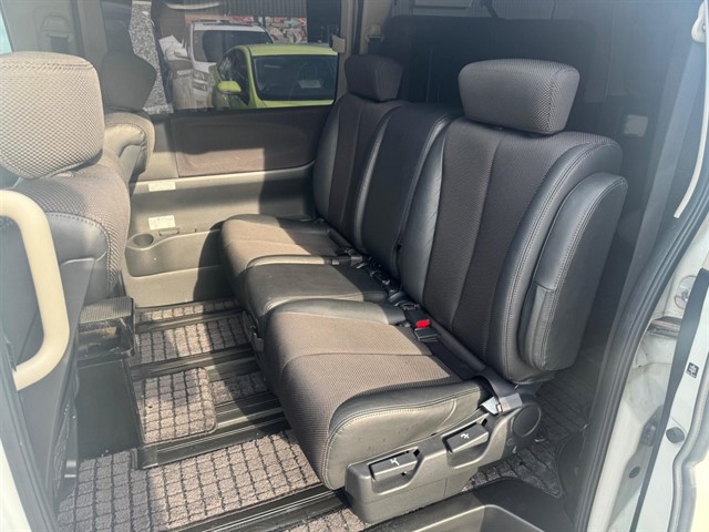 Used Nissan Elgrand