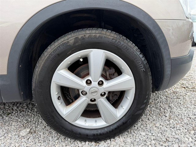 Used Nissan Qashqai+2