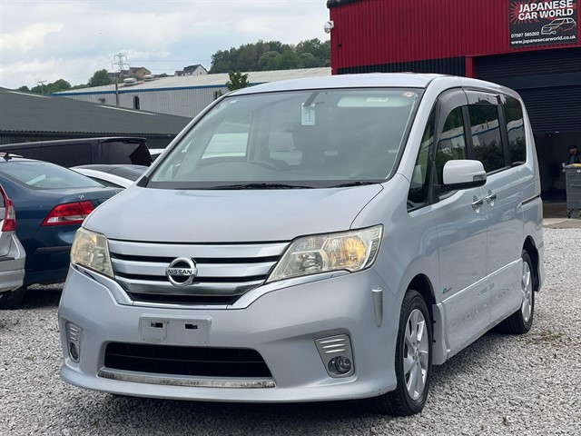 Used Nissan Serena in Bradford, West Yorkshire