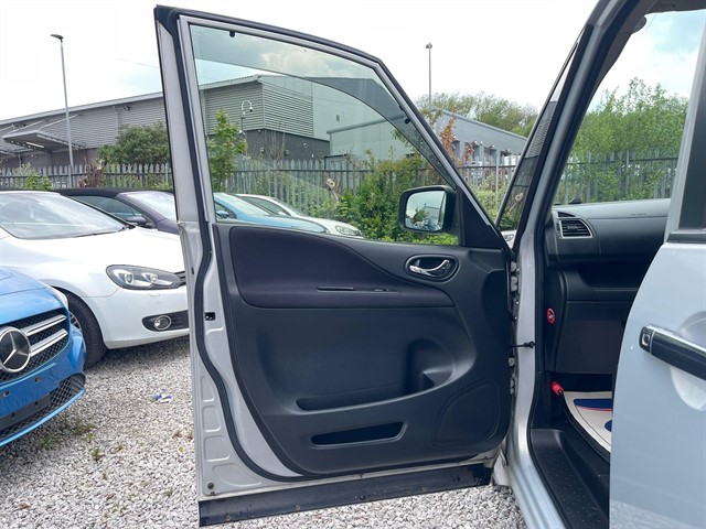 Used Nissan Serena