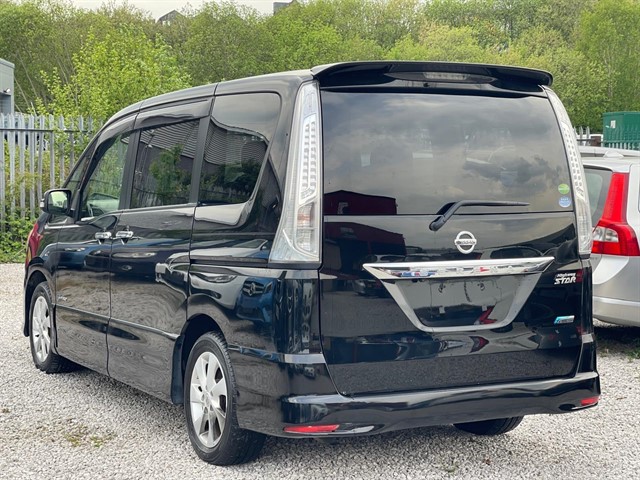 Used Nissan Serena in Bradford, West Yorkshire