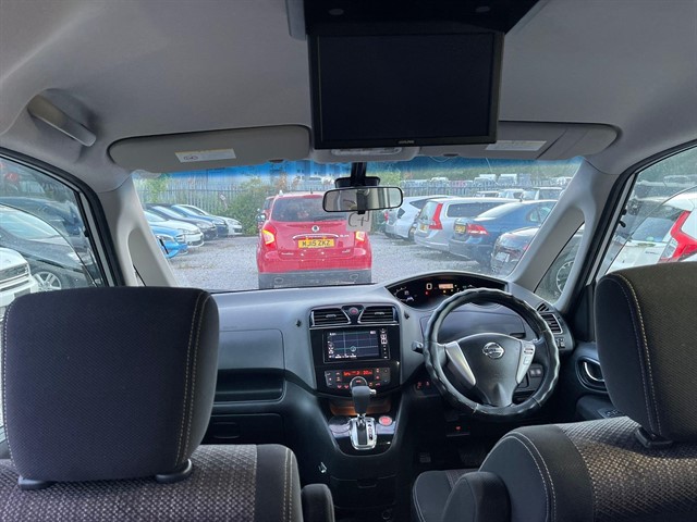 Used Nissan Serena