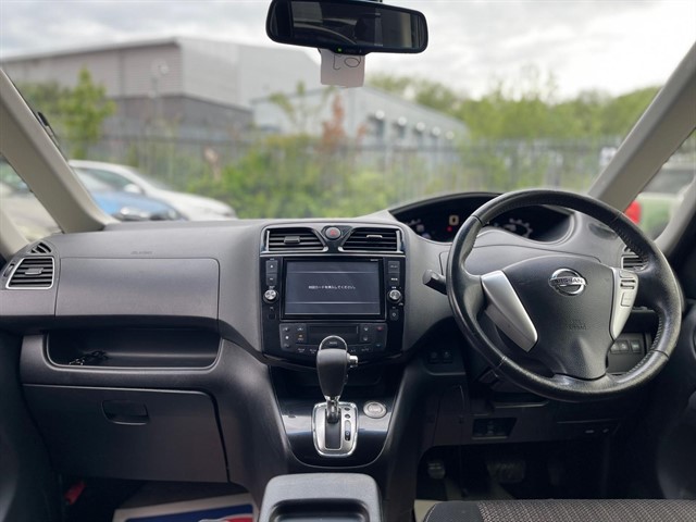 Used Nissan Serena