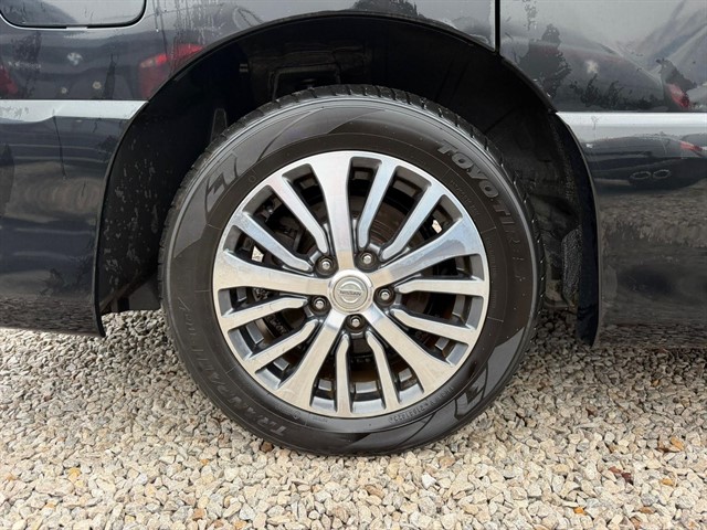 Used Nissan Serena