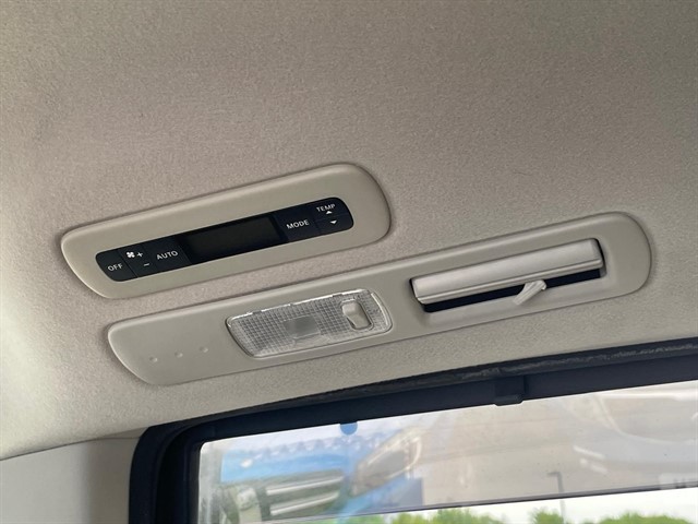 Used Nissan Serena