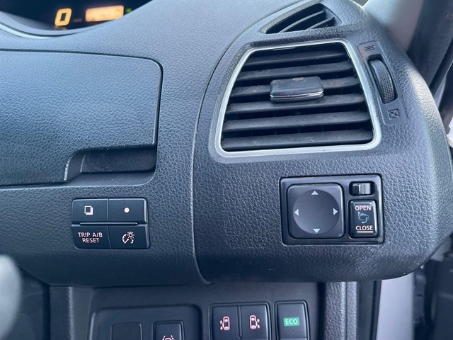 Used Nissan Serena