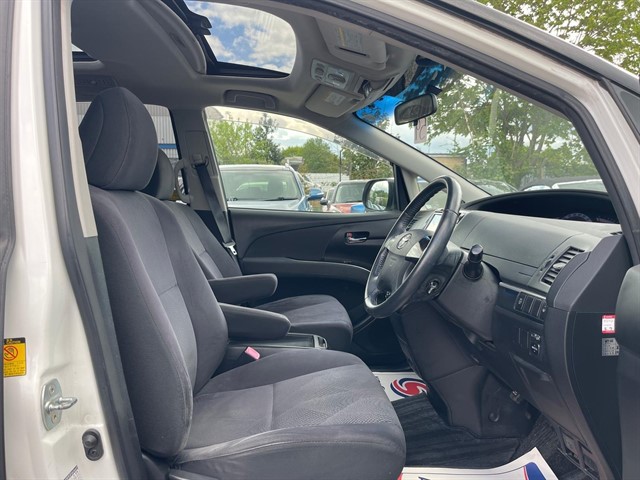 Used Toyota Estima in Bradford, West Yorkshire