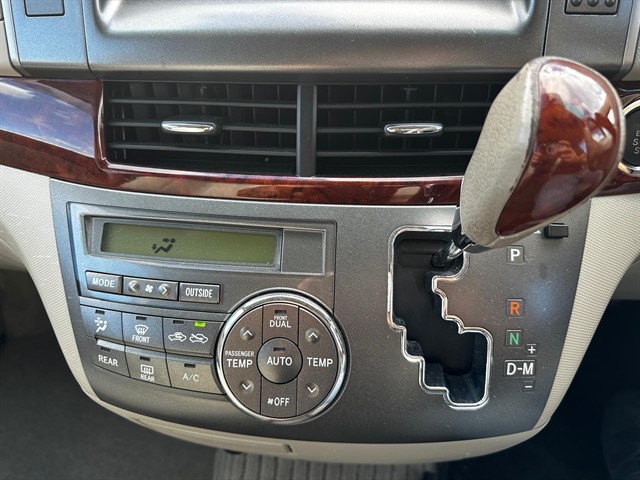 Used Toyota Estima