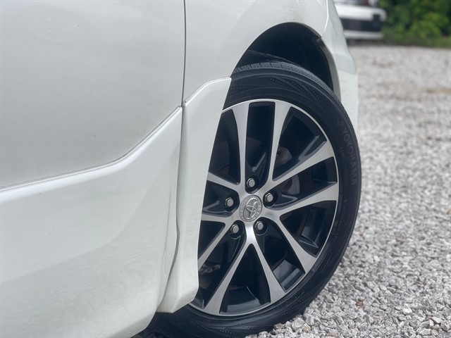 Used Toyota Estima