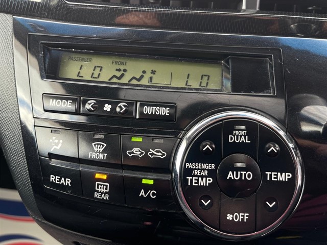 Used Toyota Estima