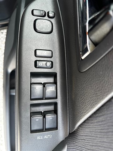 Used Toyota Vellfire