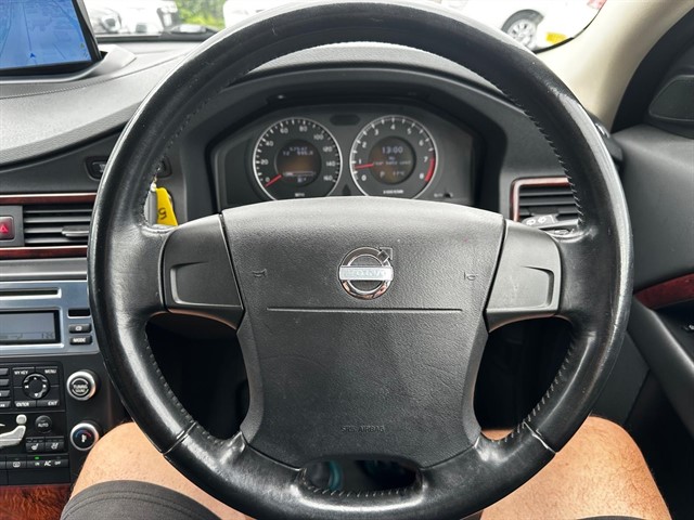 Used Volvo V70