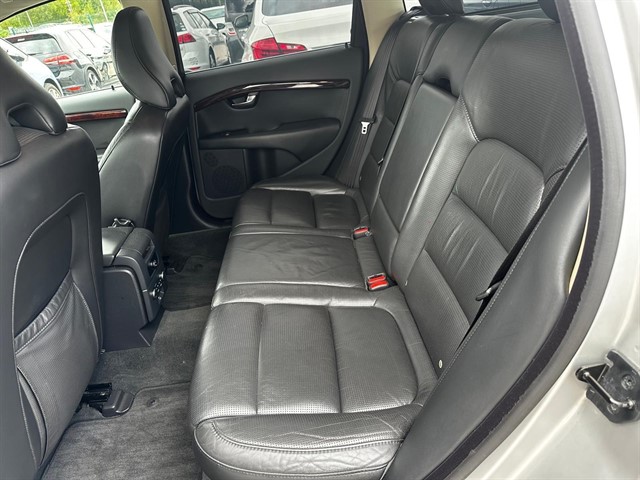 Used Volvo V70