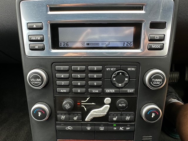 Used Volvo V70