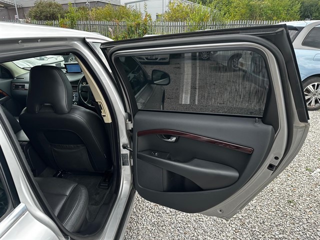 Used Volvo V70