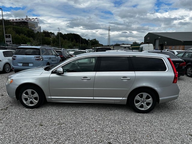 Used Volvo V70 in Bradford, West Yorkshire