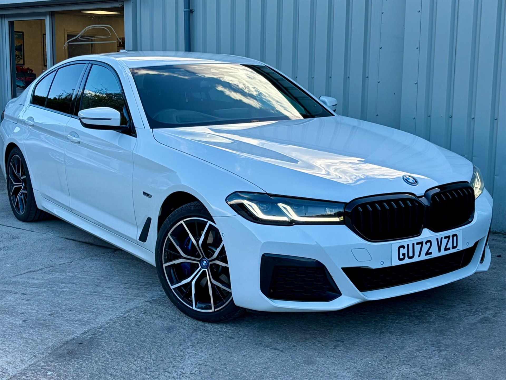 2022 BMW 5 Series