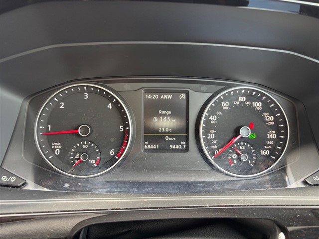 Used Volkswagen Caravelle