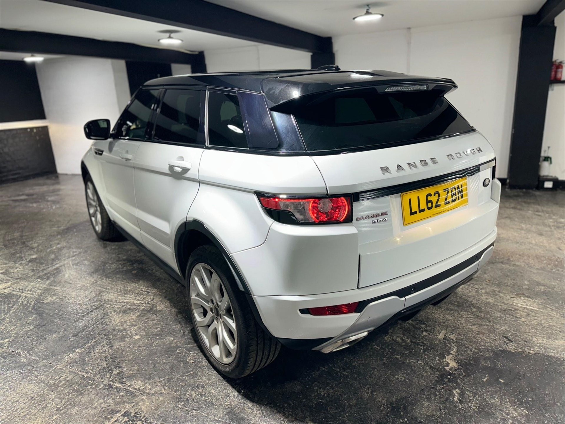 Used Land Rover Range Rover Evoque for sale in Watford, Hertfordshire |  Essence Autos