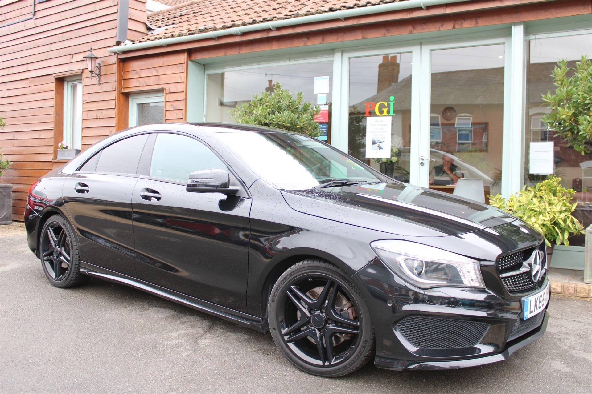 2015 Mercedes-Benz CLA