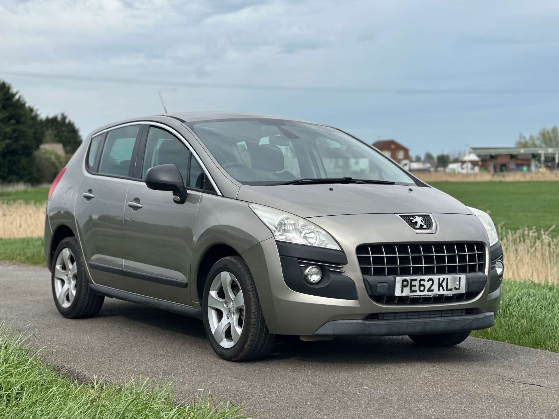 2012 Peugeot 3008
