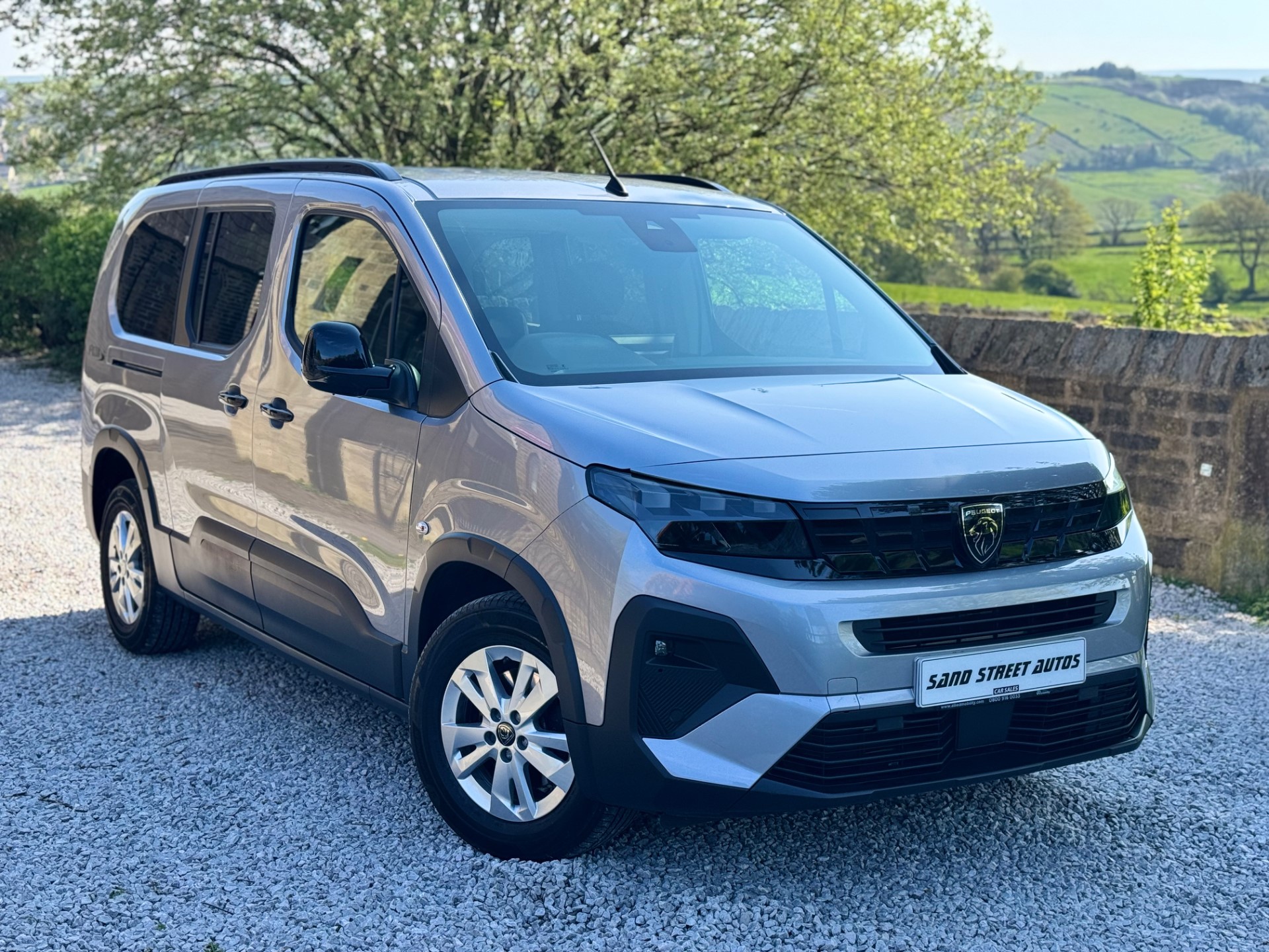 2025 Peugeot Rifter