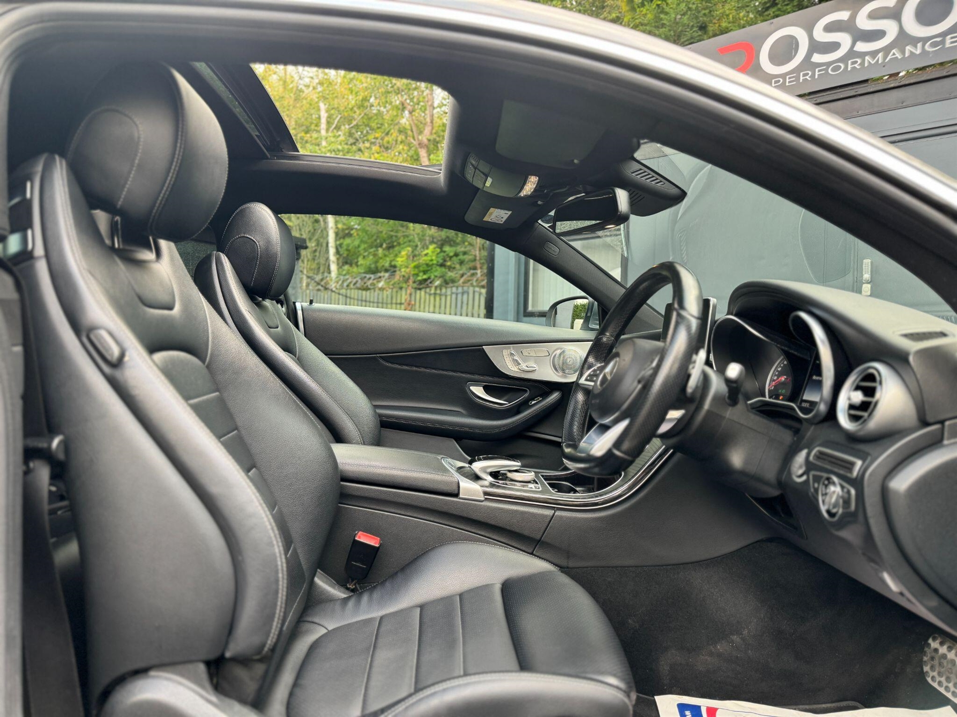 2016 Mercedes-Benz C-Class