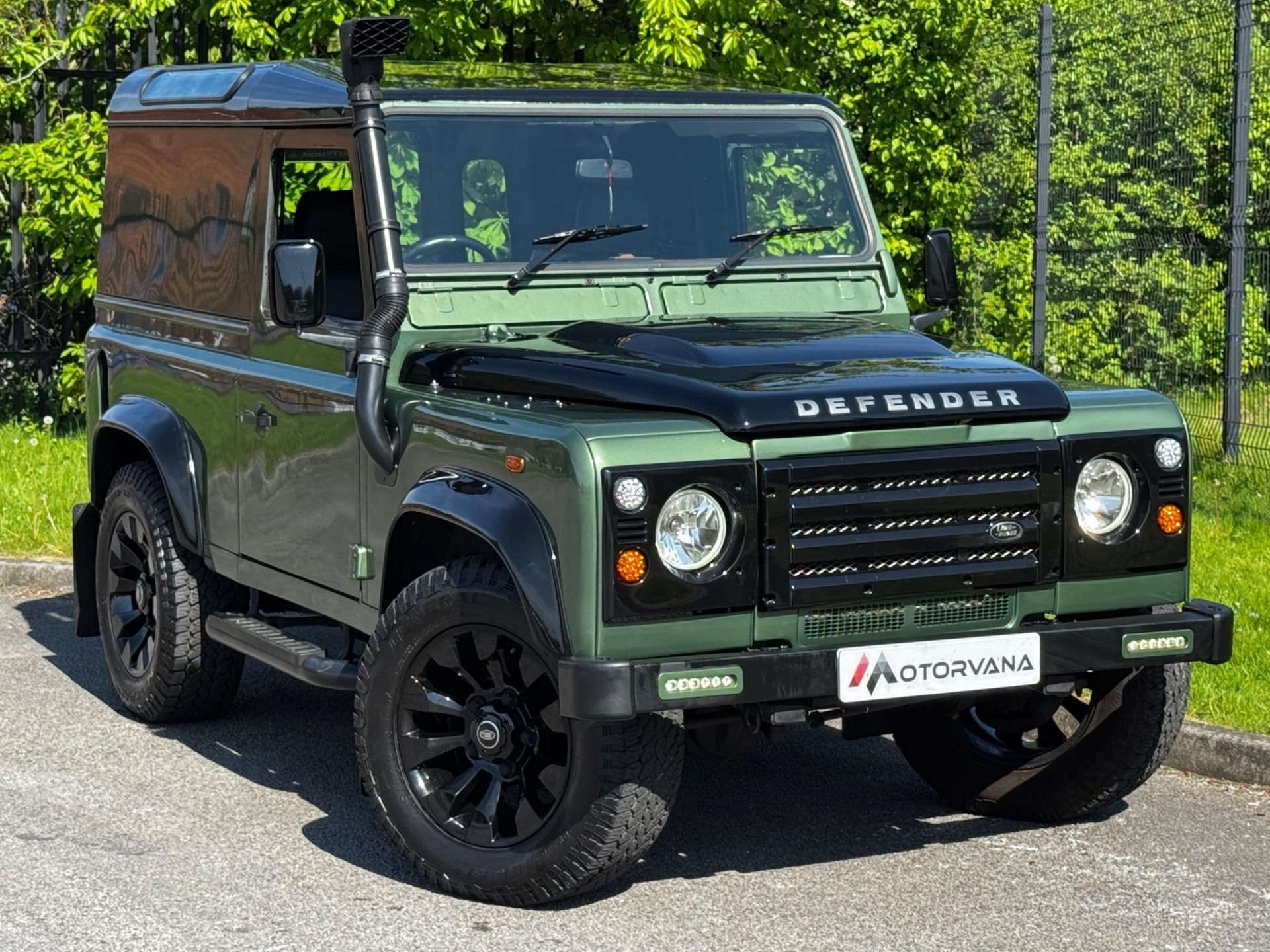 2005 Land Rover Defender 90