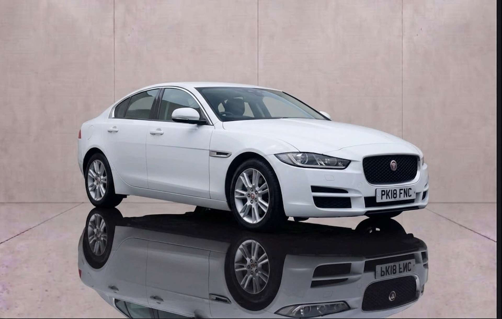 Jaguar Xe