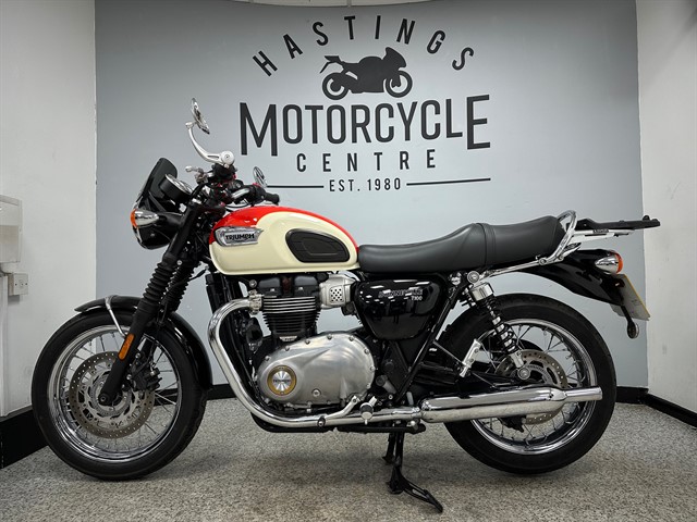 Used 2024 triumph bonneville