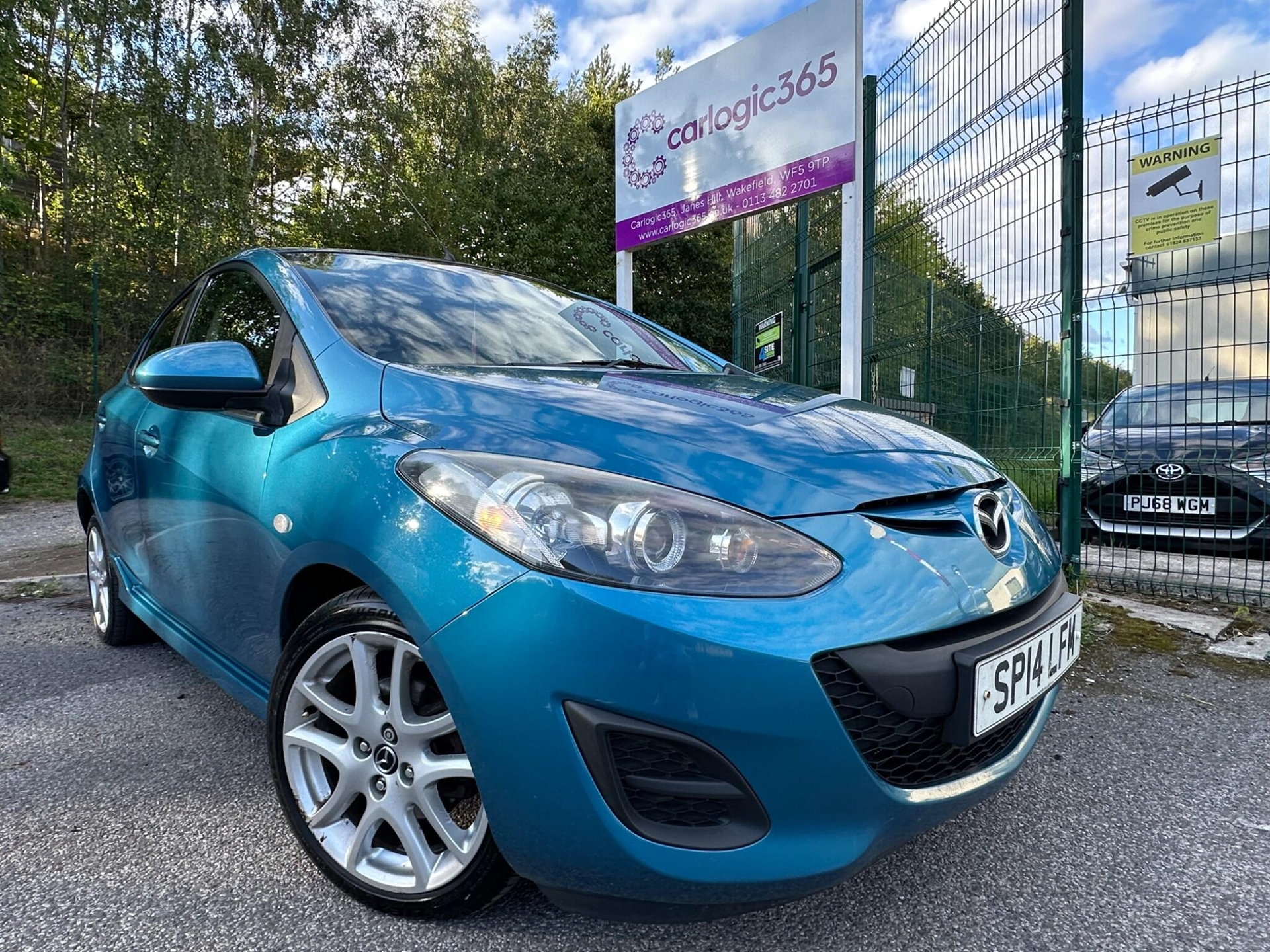 Mazda 2 2014