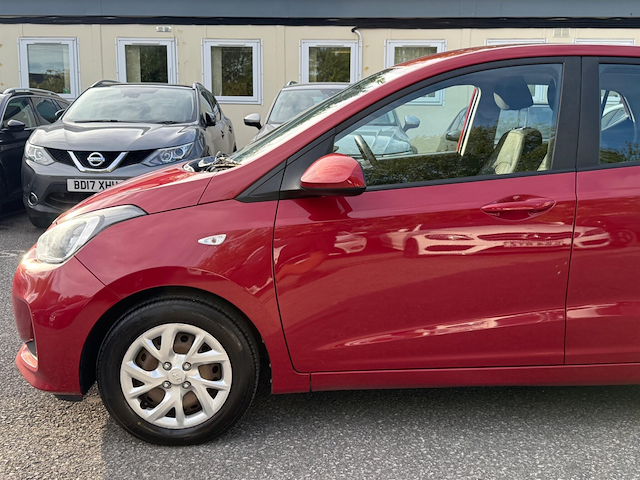 Used Hyundai i10