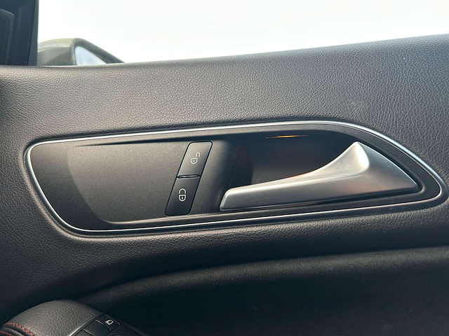 Used Mercedes CLA200