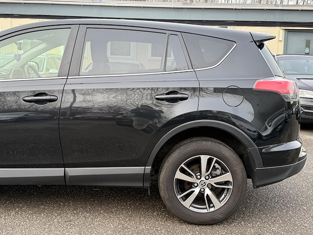 Used Toyota RAV4