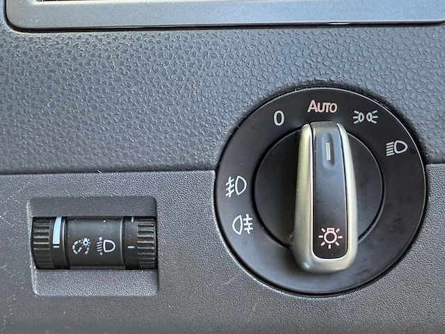 Used Volkswagen Caravelle